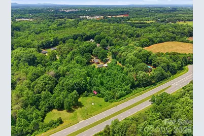 18 Easthaven Drive, Newton, NC 28658 - Photo 14