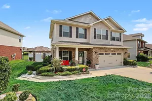 14706 Vaughan Dr, Charlotte, NC 28273 - Photo 2