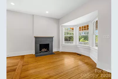 143 Broadway Avenue, Tryon, NC 28782 - Photo 8