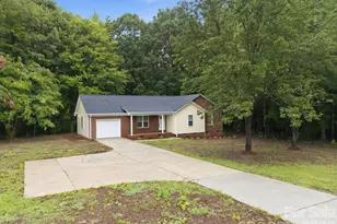 160 Birchwood Dr, Salisbury, NC 28146 - Photo 2