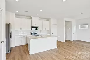 1539 31st St NE, Conover, NC 28613 - Photo 6