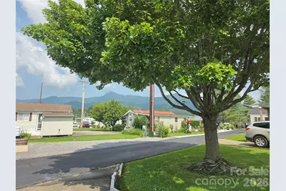 39 Polka Lane, Waynesville, NC 28785 - Photo 6