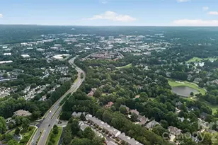 14441 Adair Manor Ct, Charlotte, NC 28277 - Photo 32