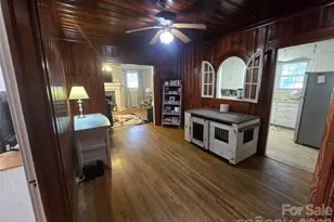 1466 White Oak Ave, Albemarle, NC 28001 - Photo 14