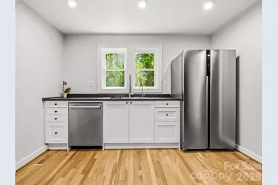 468 Governors View Road, Asheville, NC 28805 - Photo 12