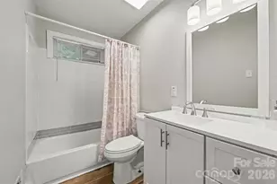 4421 Knollcrest Dr, Charlotte, NC 28208 - Photo 24