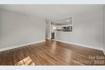 4421 Knollcrest Drive, Charlotte, NC 28208 - Photo 6