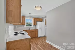 46 Linford St, Belmont, NC 28012 - Photo 14