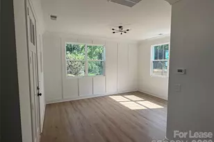 2905 Clyde Dr, Charlotte, NC 28208 - Photo 2