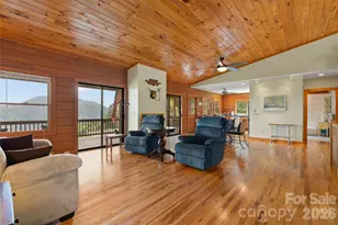 646 Trials Gap Dr, Waynesville, NC 28786 - Photo 16