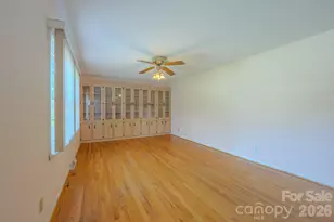 1169 Burkehurst Ave, Morganton, NC 28655 - Photo 6