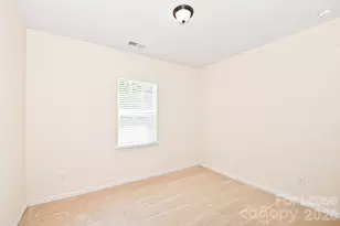 117 E Warfield Dr, Mooresville, NC 28115 - Photo 14