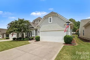 7419 Carolina Jessamine Ct, Fort Mill, SC 29707 - Photo 2
