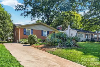 1634 Van Buren Avenue, Charlotte, NC 28216 - Photo 4