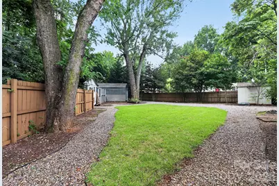 1016 Dresden Drive W, Charlotte, NC 28205 - Photo 26