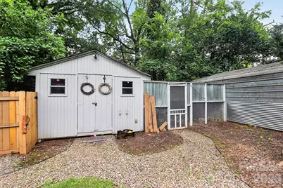 1016 Dresden Drive W, Charlotte, NC 28205 - Photo 28