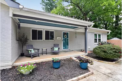 1016 Dresden Drive W, Charlotte, NC 28205 - Photo 2