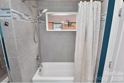 1016 Dresden Drive W, Charlotte, NC 28205 - Photo 20
