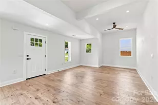 405 E Gay St, Lancaster, SC 29720 - Photo 10