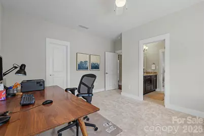 2914 Windsor Avenue, Charlotte, NC 28209 - Photo 32