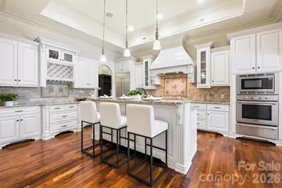 19115 Youngblood Road W, Charlotte, NC 28278 - Photo 10