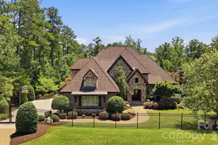 19115 Youngblood Rd W, Charlotte, NC 28278 - Photo 1