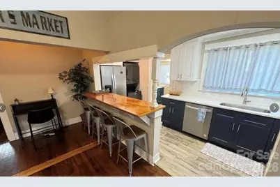 410 S Rose Avenue, Kannapolis, NC 28083 - Photo 2