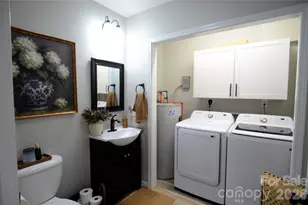 130 Bostic St, Marion, NC 28752 - Photo 22