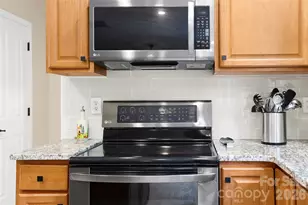 139 Yadkin Rd, Fletcher, NC 28732 - Photo 14