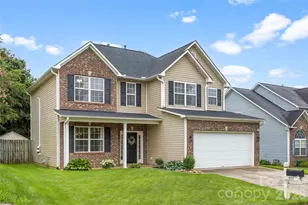 139 Yadkin Rd, Fletcher, NC 28732 - Photo 2
