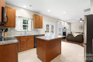 139 Yadkin Rd, Fletcher, NC 28732 - Photo 12