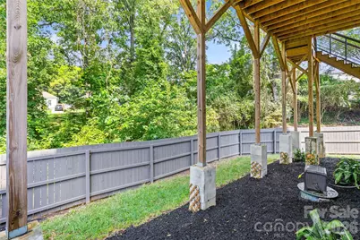 1429 Belle Terre Avenue, Charlotte, NC 28205 - Photo 44