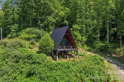 11392 & 11394 US 19W Highway, Burnsville, NC 28714 - Photo 4