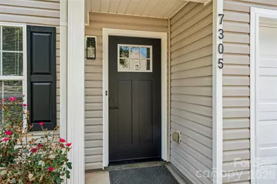 7305 Larwill Lane, Charlotte, NC 28216 - Photo 2