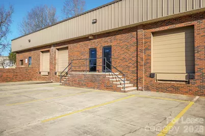 2452 Davie Avenue, Statesville, NC 28625 - Photo 2