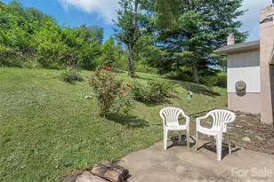 46 Trevor Ct, Clyde, NC 28721 - Photo 12
