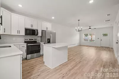 308 E Talleyrand Avenue, Monroe, NC 28271 - Photo 6