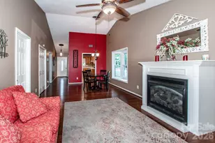 806 Prince Albert Ct, Statesville, NC 28677 - Photo 10