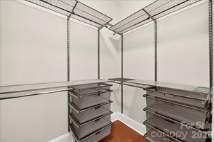 4625 Piedmont Row Dr, Charlotte, NC 28210 - Photo 12