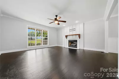 4857 32nd Street Lane NE, Hickory, NC 28601 - Photo 6