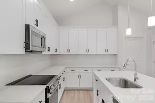1107 Burke St, Monroe, NC 28110 - Photo 16