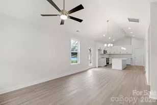 1107 Burke St, Monroe, NC 28110 - Photo 4