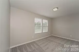 1519 Loropetalum Rd, Charlotte, NC 28215 - Photo 10