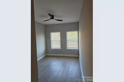 329 S Broad Street, Mooresville, NC 28115 - Photo 4