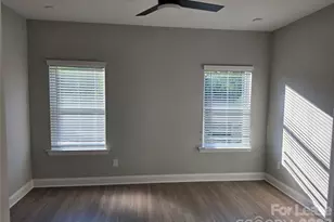 329 S Broad St, Mooresville, NC 28115 - Photo 6
