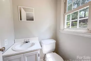 529 Timberlane Dr, Mount Holly, NC 28120 - Photo 14