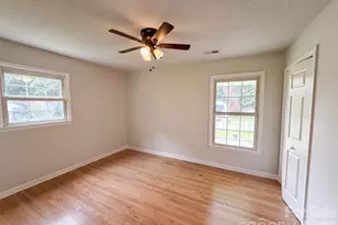 529 Timberlane Dr, Mount Holly, NC 28120 - Photo 12