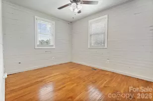 232 New Hope Way, Marion, NC 28752 - Photo 10