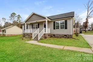 324 Rowan Mill Rd, Salisbury, NC 28147 - Photo 2