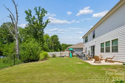 1809 Shelbourne Way, Fort Mill, SC 29707 - Photo 8